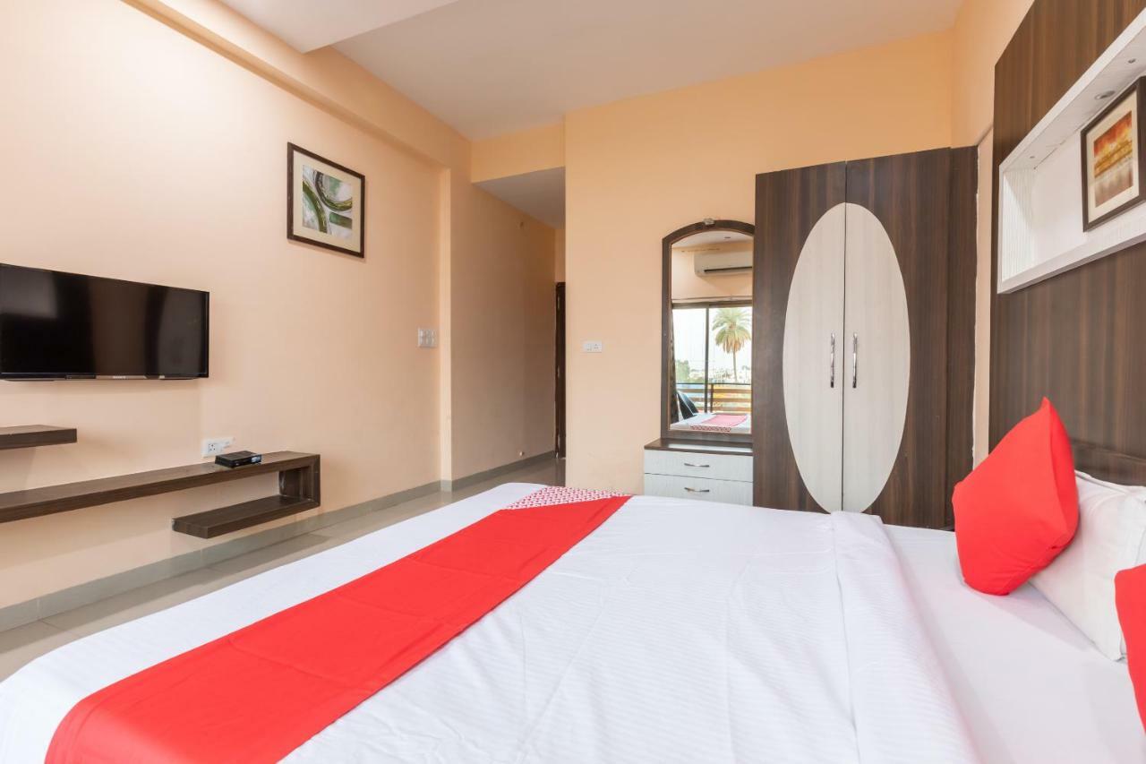 Oyo 42910 Hotel Rudra Palace Ratlām Εξωτερικό φωτογραφία